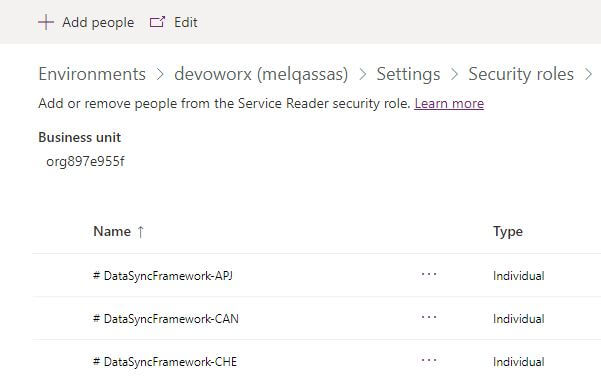 How do I set security roles in Power Apps?